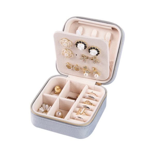 jewelry box for rings and earrings