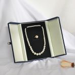 pearl necklace case