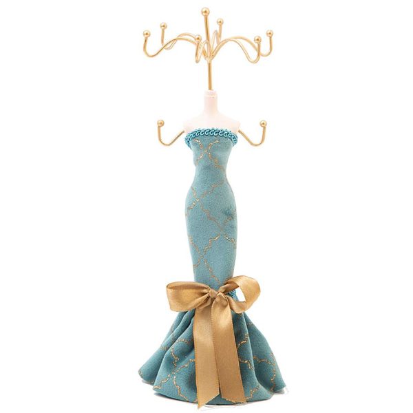 doll necklace stand